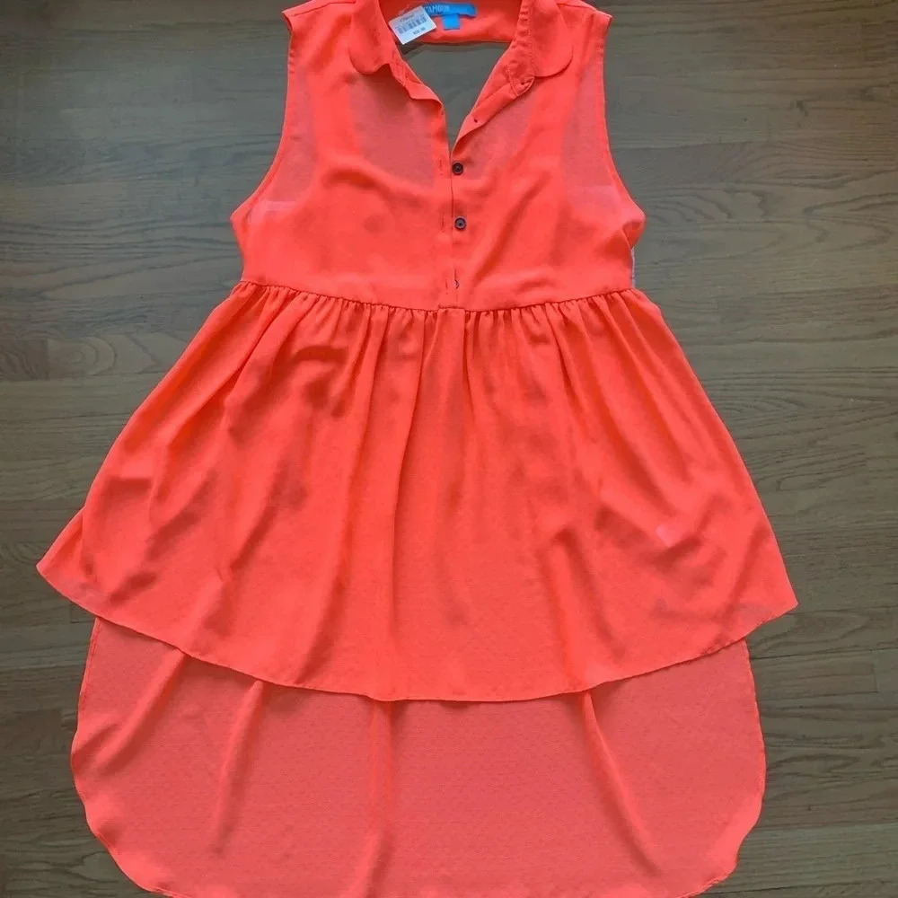 **NEW L’AMOUR Sleeveless High Low Top
